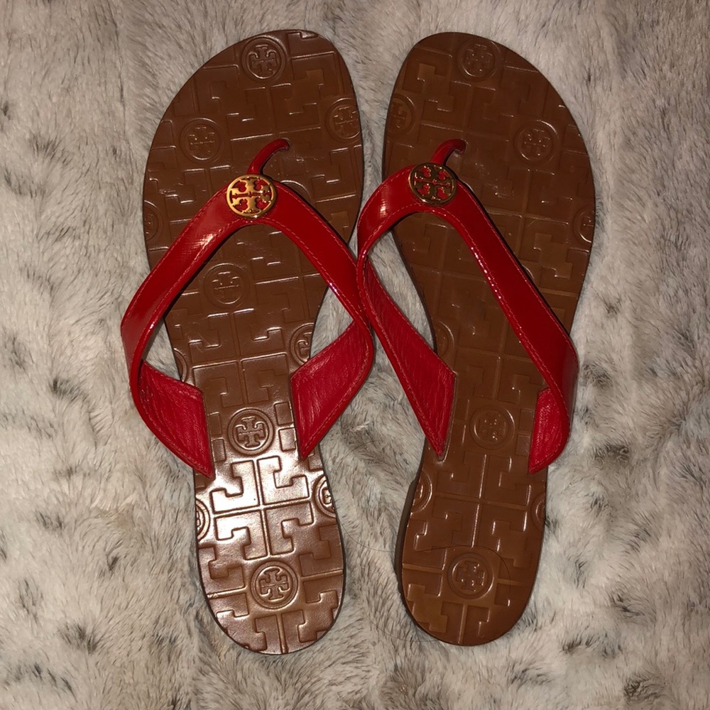 TORY BURCH SIZE 8 THORA LEATHER ❤️